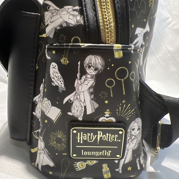 Loungefly Harry Potter Magical‎ Elements Mini Backpack - Black/Gold/White - Picture 4 of 7